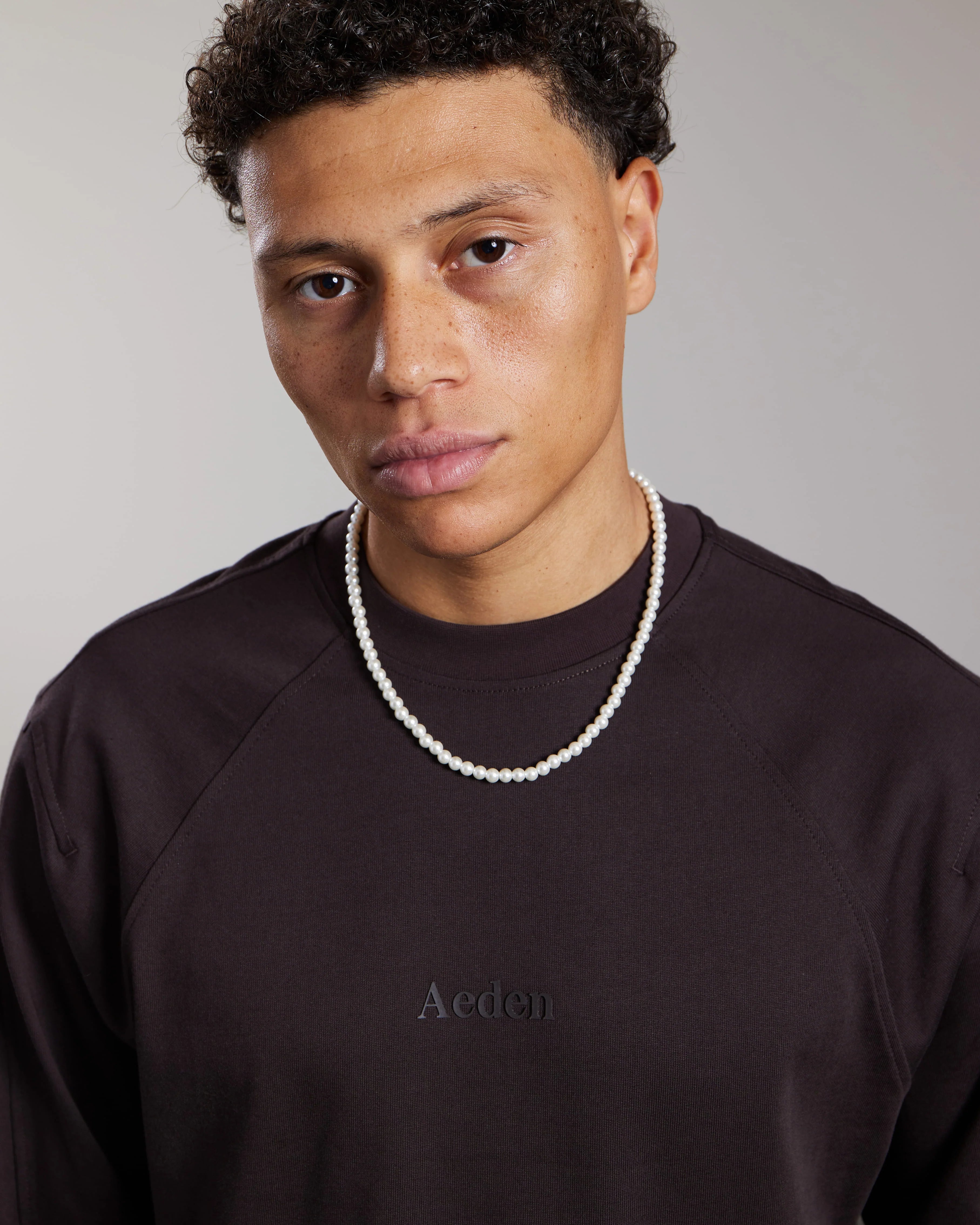 AEDEN RYNX LONG-SLEEVE TEE | GANACHE