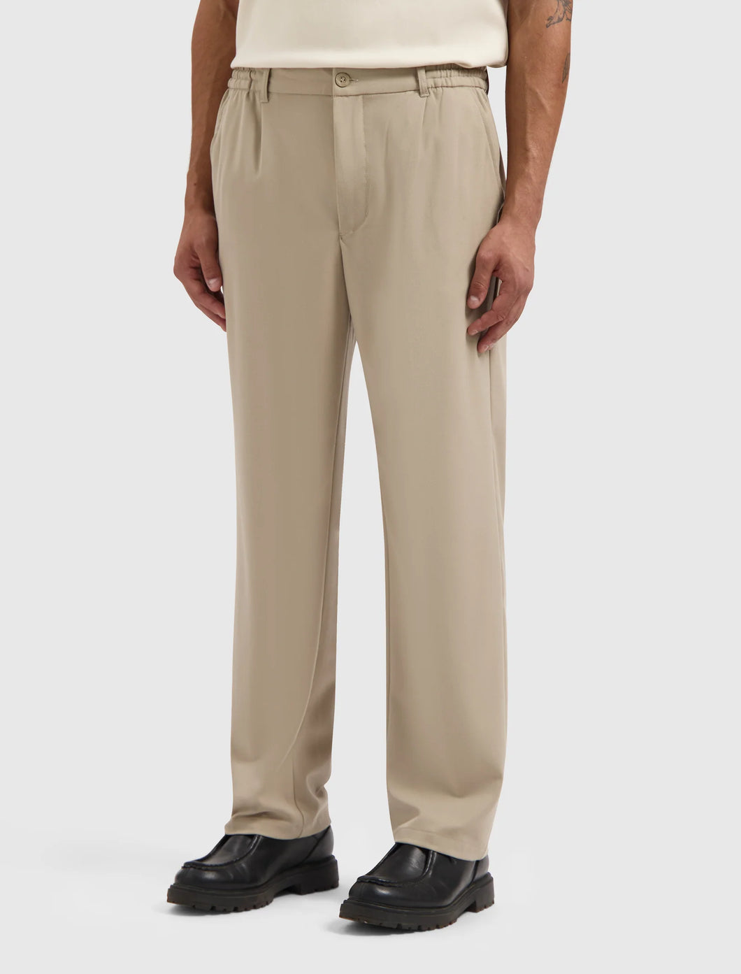 PURE PATH Pleated Twill Pants Camel