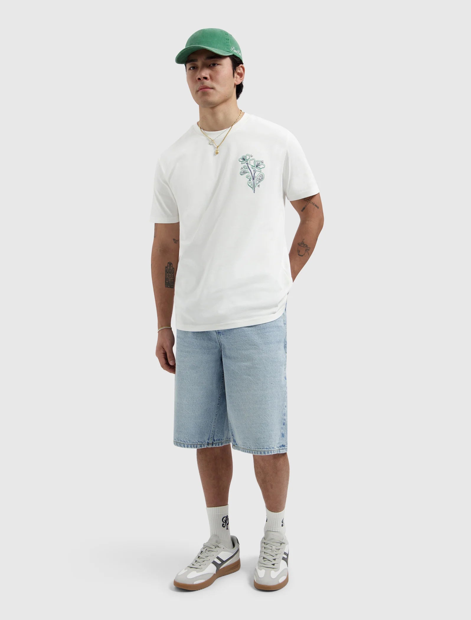 PURE PATH EMBROIDERED FLOWER T-SHIRT Off White
