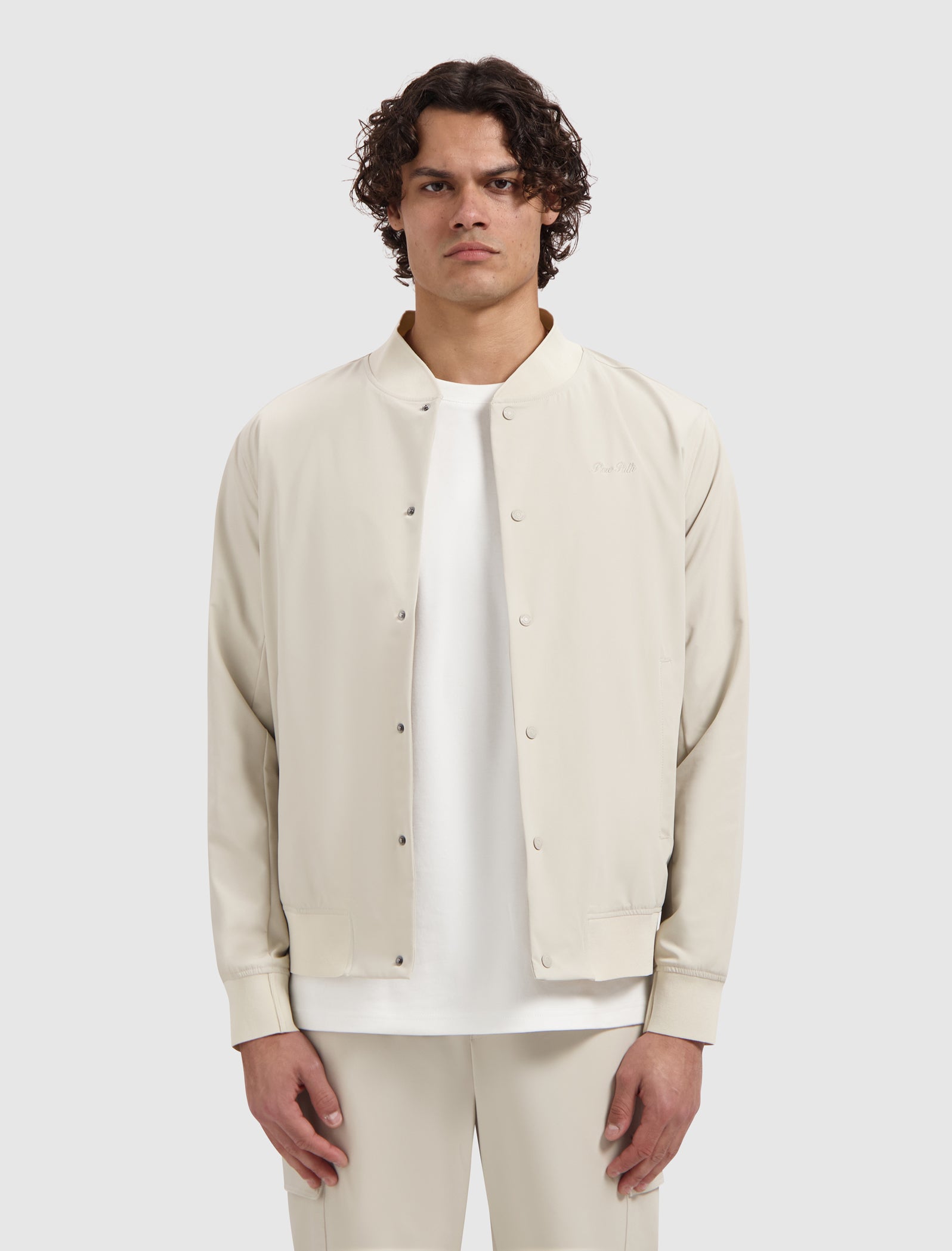 PURE PATH TRAVEL STRETCH BOMBER JACKET Sand
