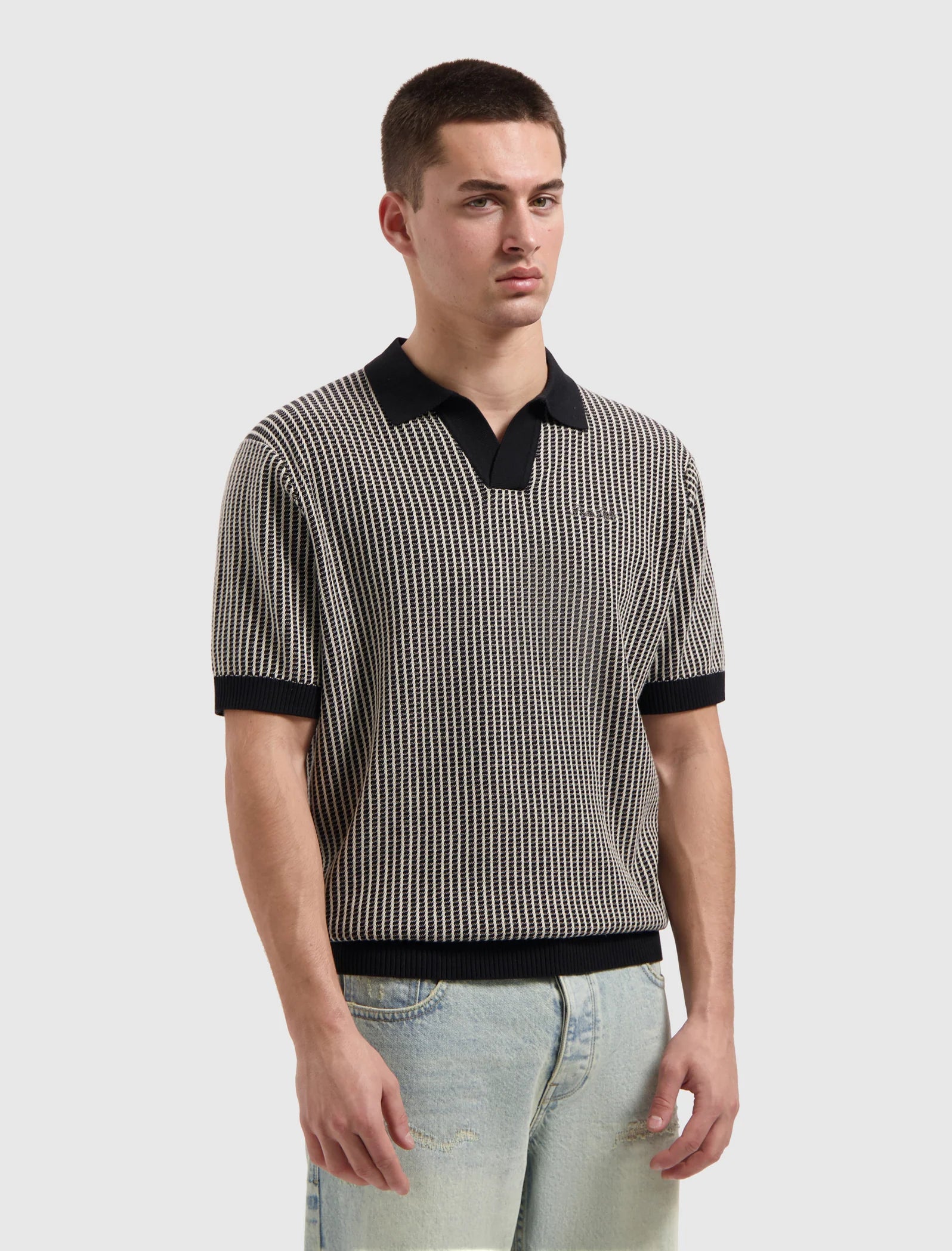 PURE PATH LADDER STITCH KNIT POLO Black