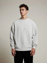 Afbeelding in Gallery-weergave laden, AEDEN SAM SWEATER | GREY MEL