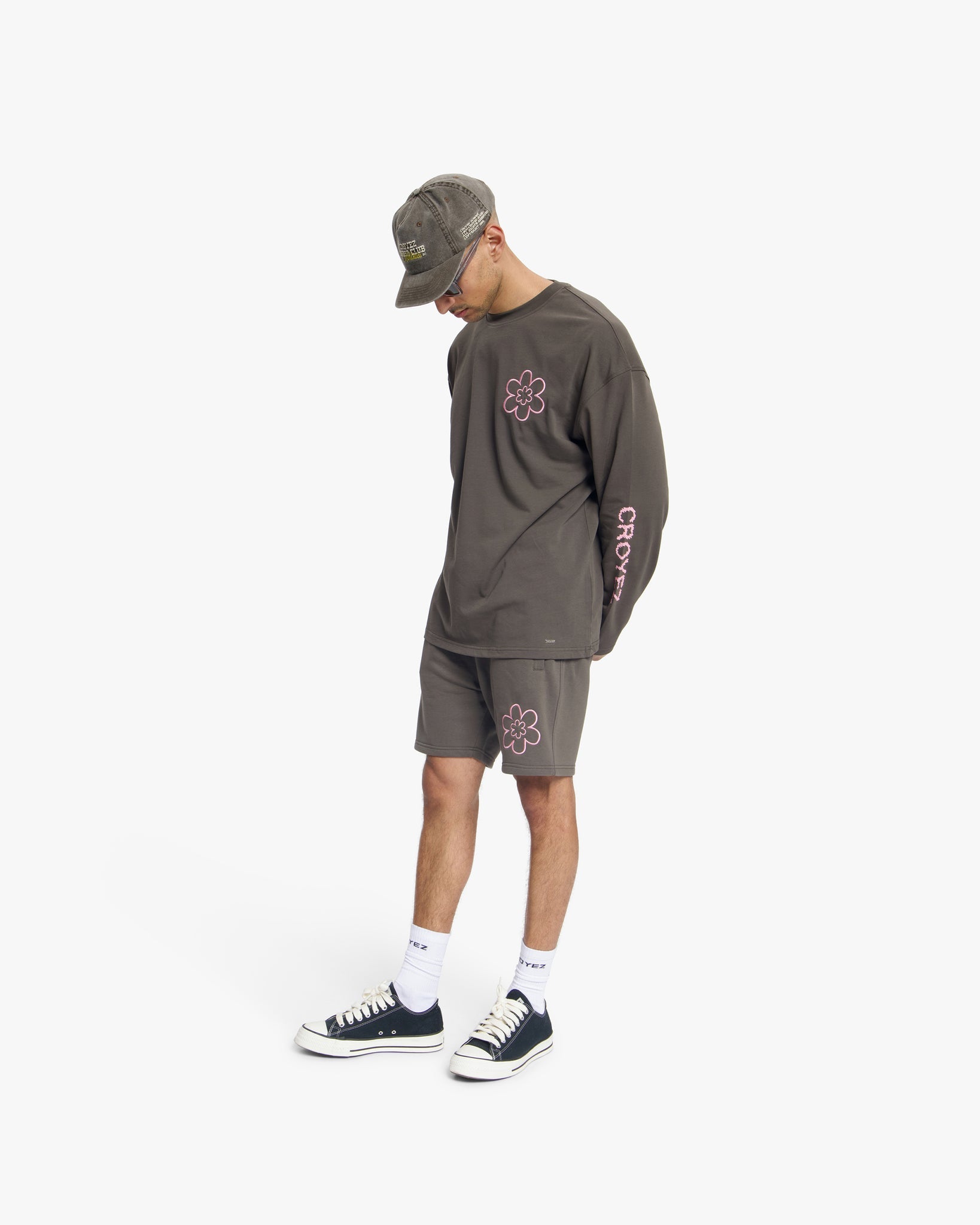 Croyez Contour De La Fleur Longsleeve | Washed Brown