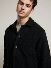 Afbeelding in Gallery-weergave laden, AEDEN DOUGLAS SHIRT | BLACK