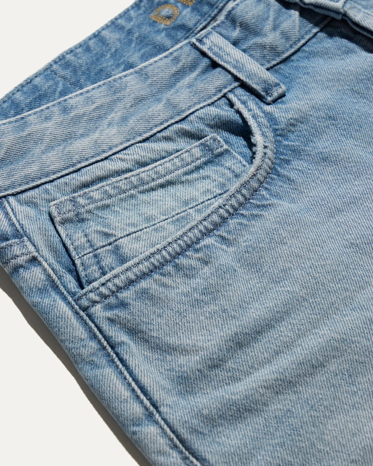 DENHAM RIDGE SHORT R 037