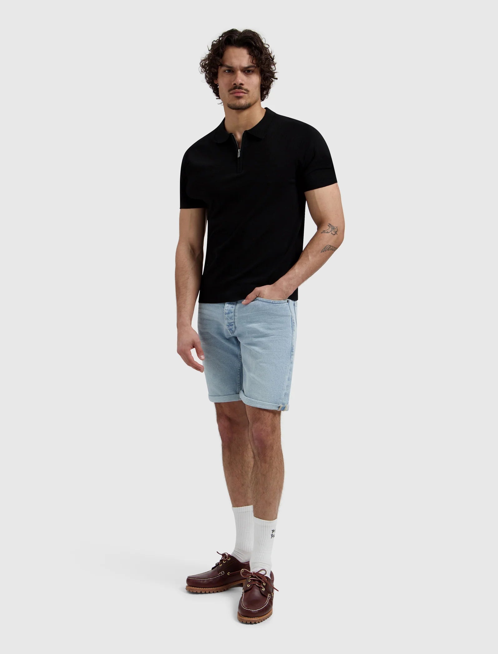 THE MILES SLIM FIT SHORT W1602