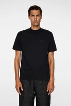 Afbeelding in Gallery-weergave laden, J.LINDEBERG Ace Mock Neck T-Shirt Black