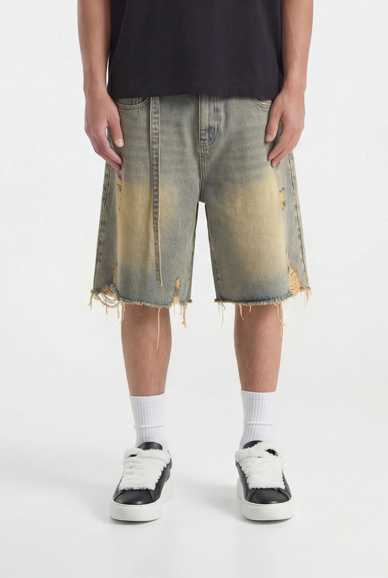 DON’T WASTE CULTURE GAELLOR SHORTS | PALE BLUE