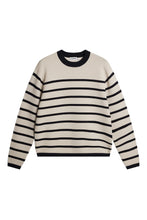 Afbeelding in Gallery-weergave laden, J.LINDEBERG Sawyer Stripe Crew Neck Moonbeam