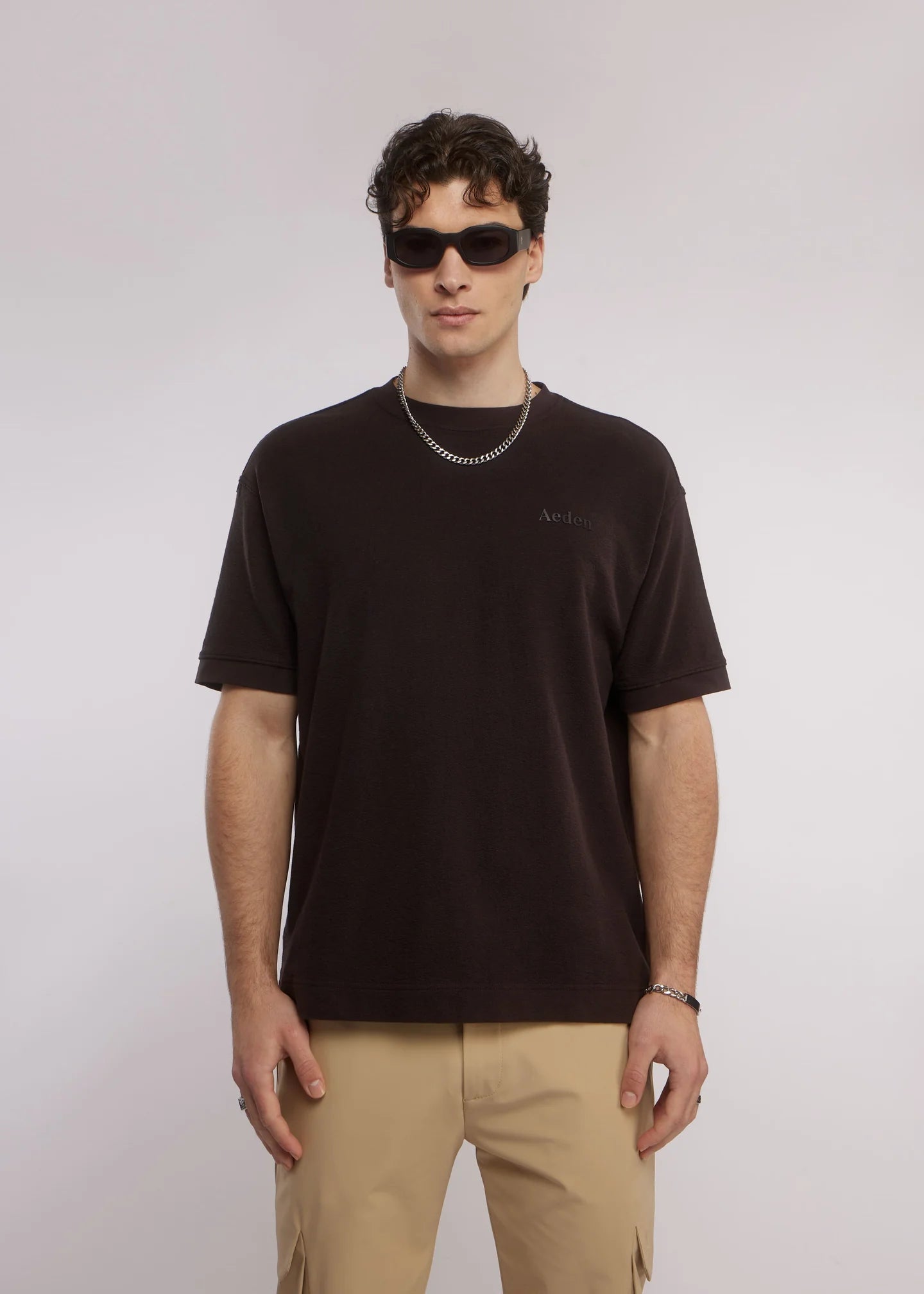 AEDEN JORDAN TEE | GANACHE