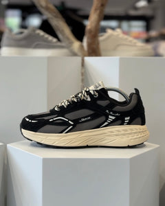 MERCER RE RUN MAX NUBUCK - BLACK