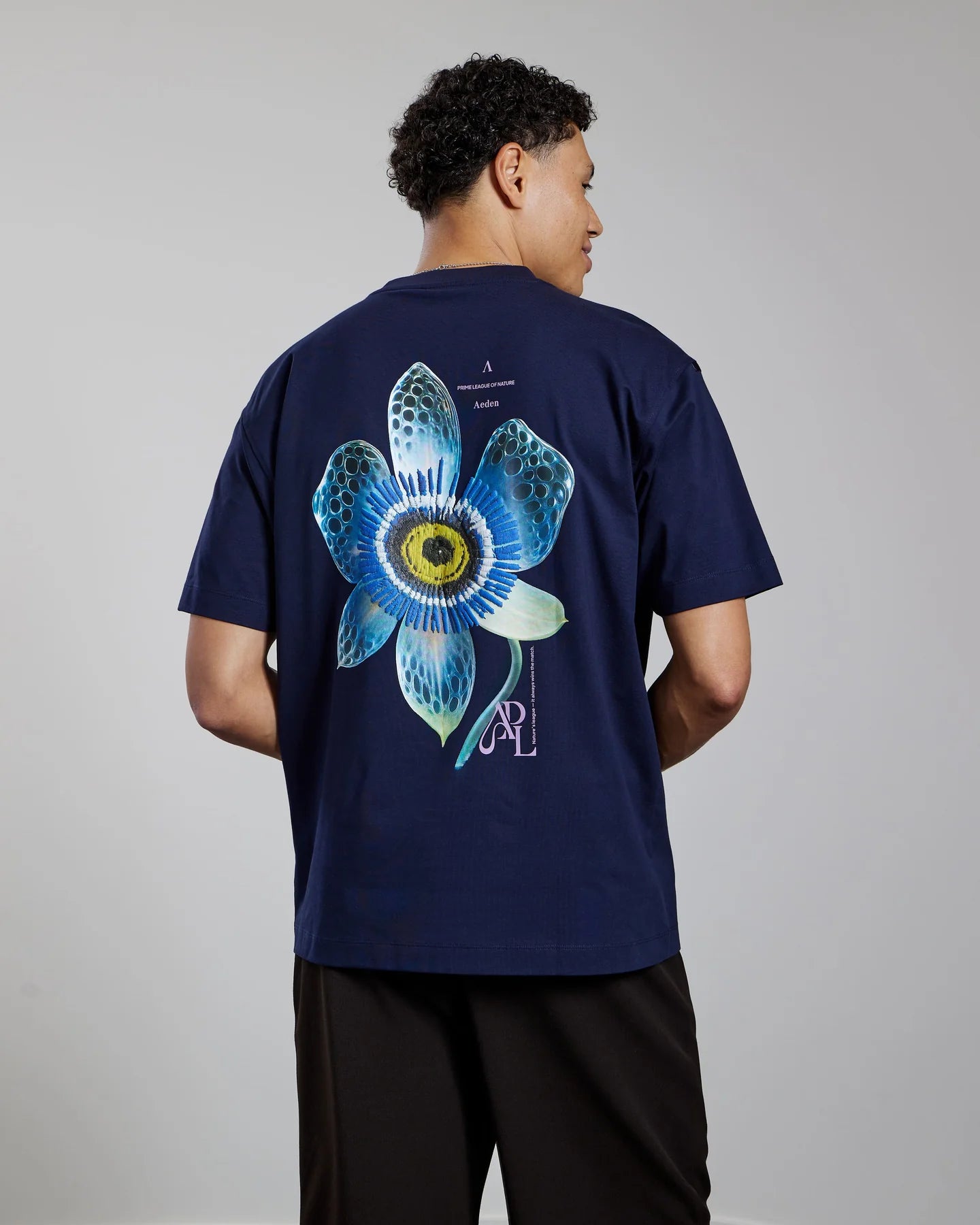 AEDEN LUCERIS TEE | DARK BLUE