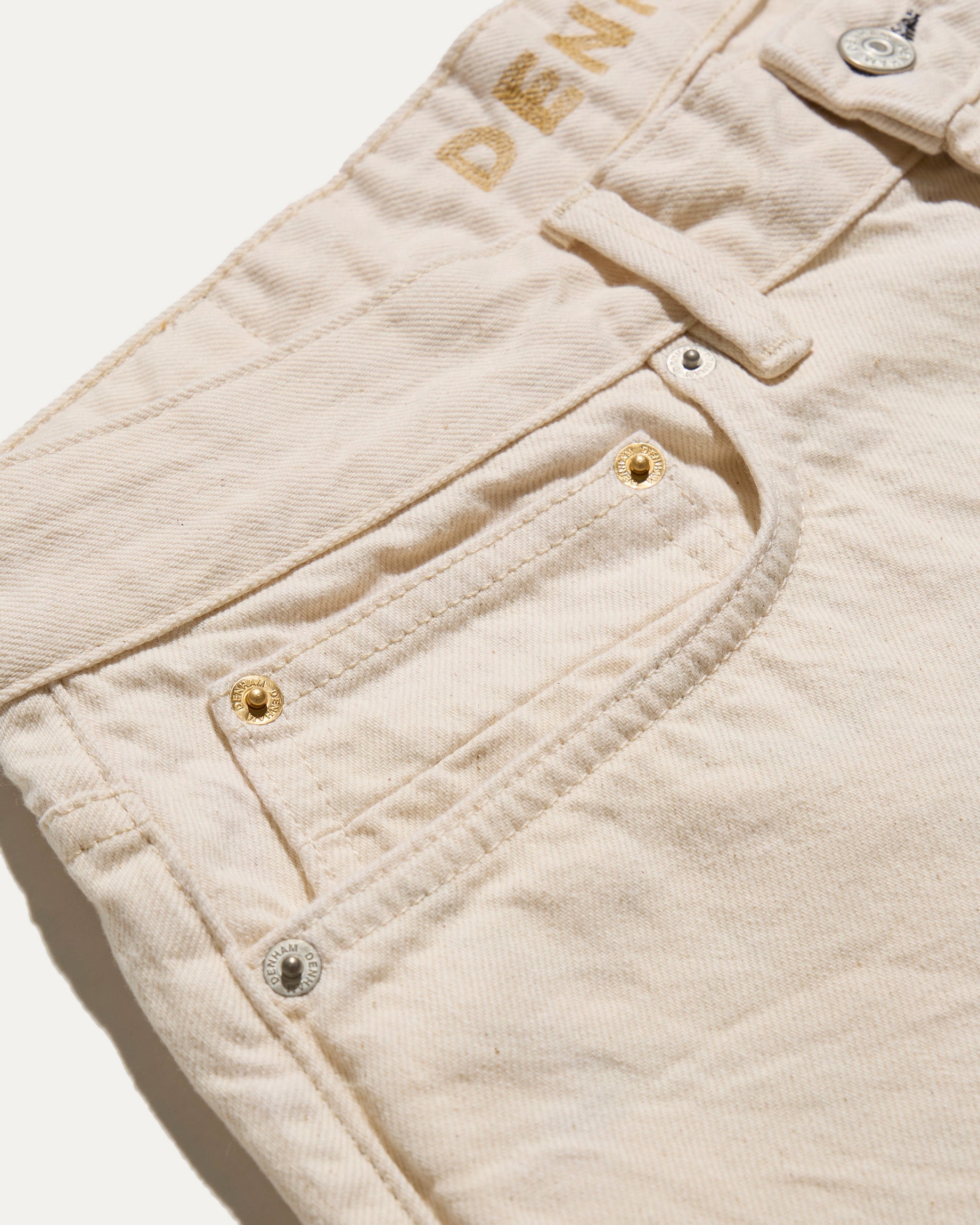 DENHAM DAGGER SHORT R 046