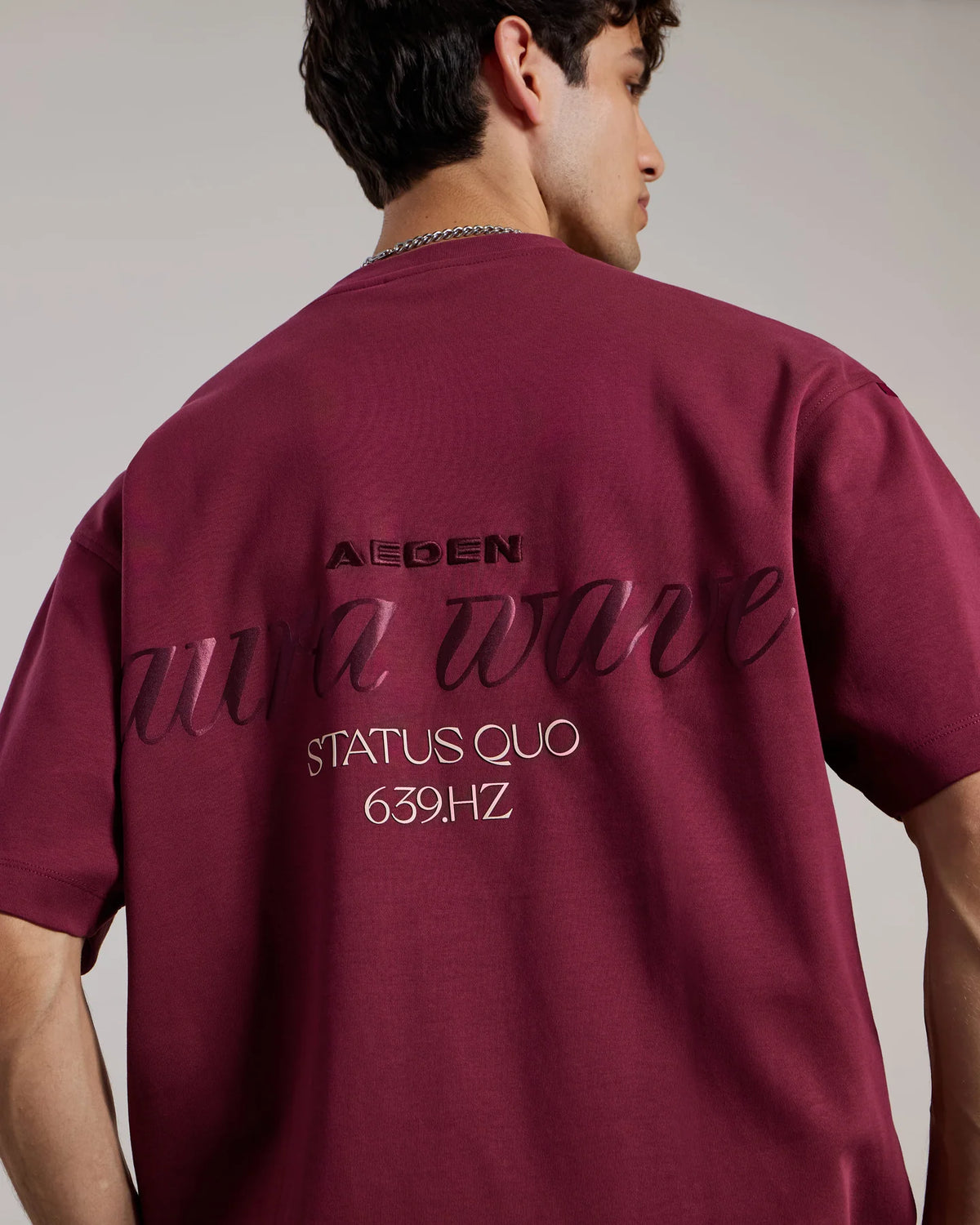 AEDEN DAX TEE | BORDEAUX