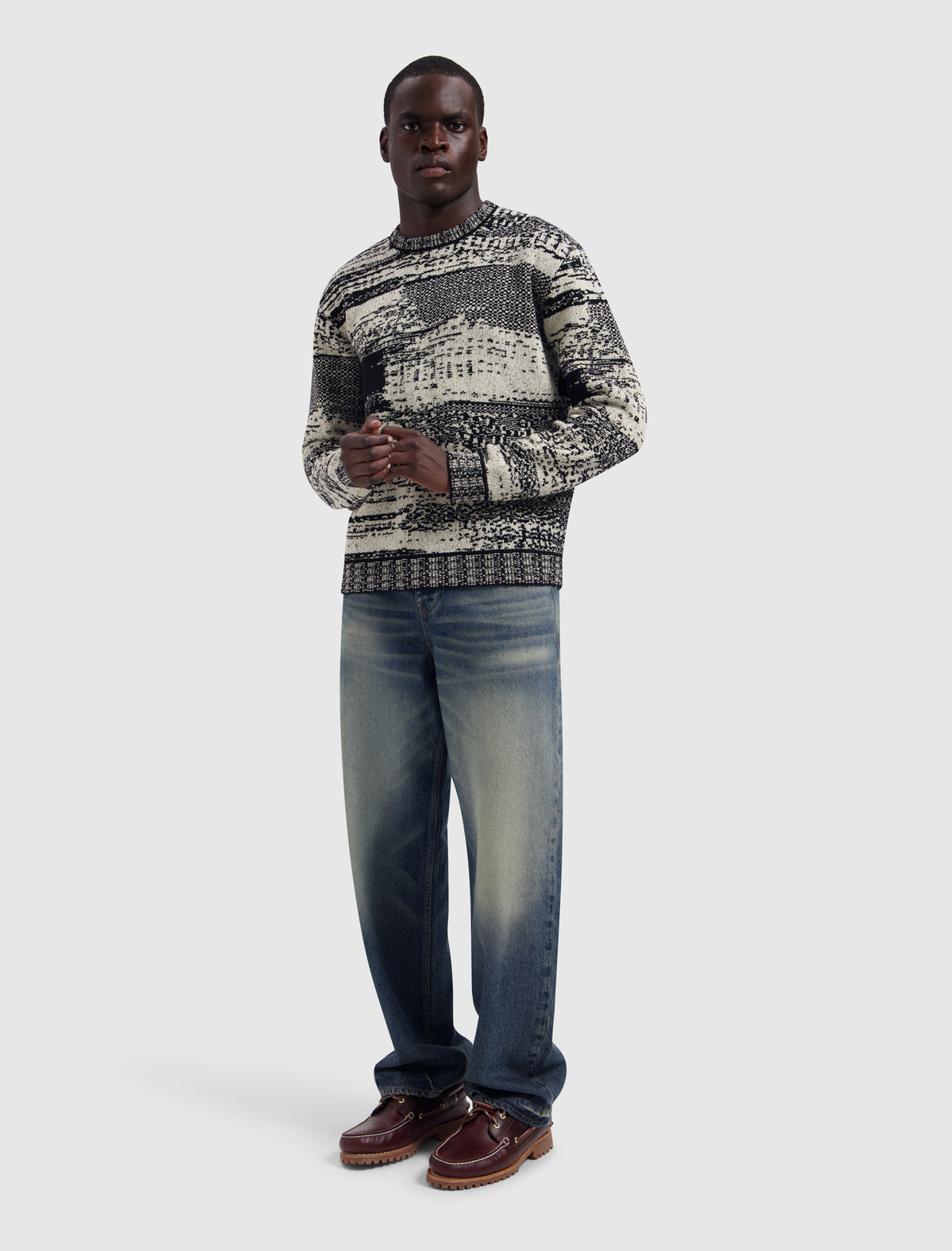 PURE PATH JACQUARD KNIT SWEATER | Black