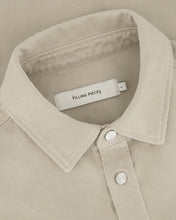Afbeelding in Gallery-weergave laden, FILLING PIECES OVERSHIRT COTTON TWILL WHITE PEPPER