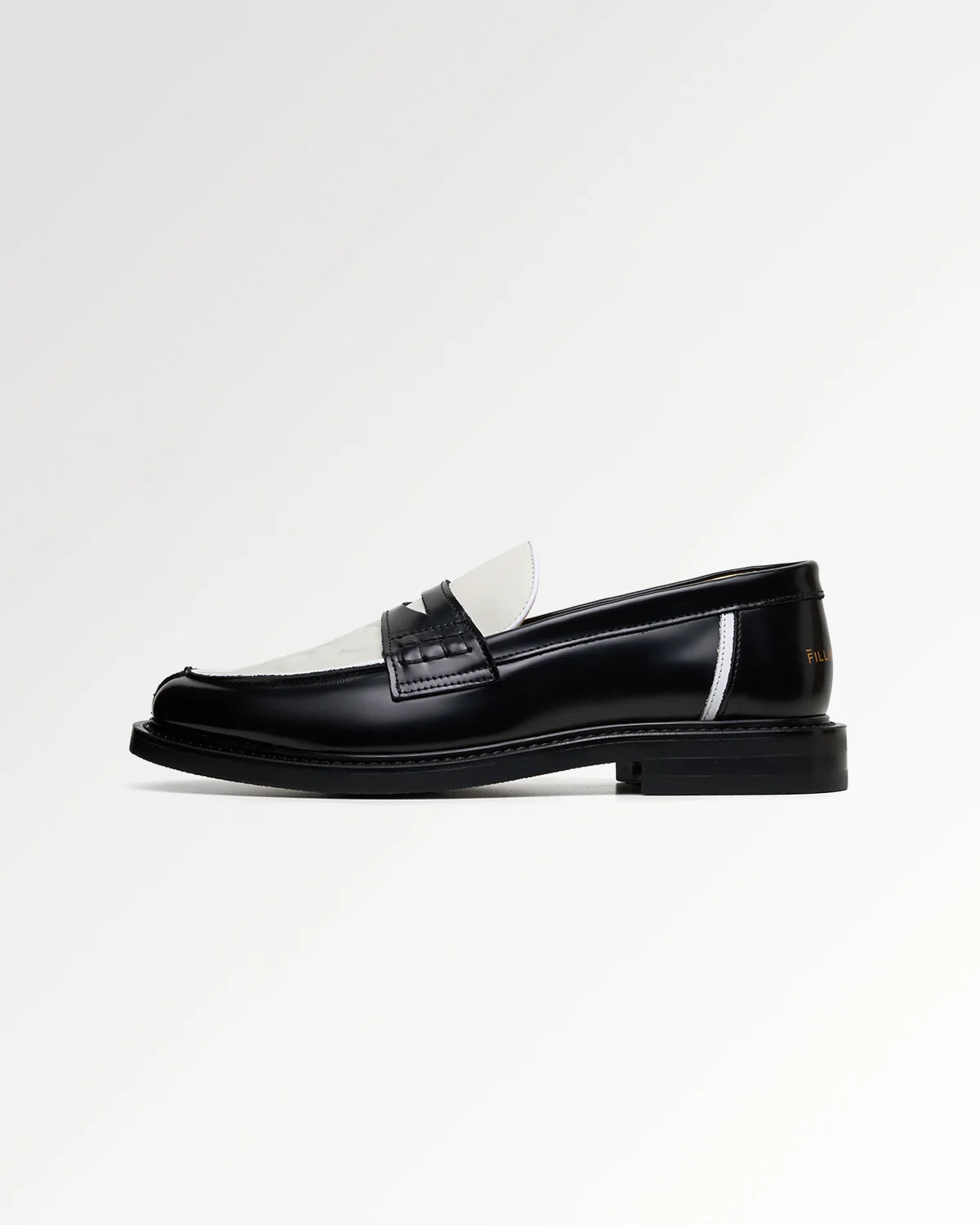 FILLING PIECES LOAFER GOWTU SOLID Off White