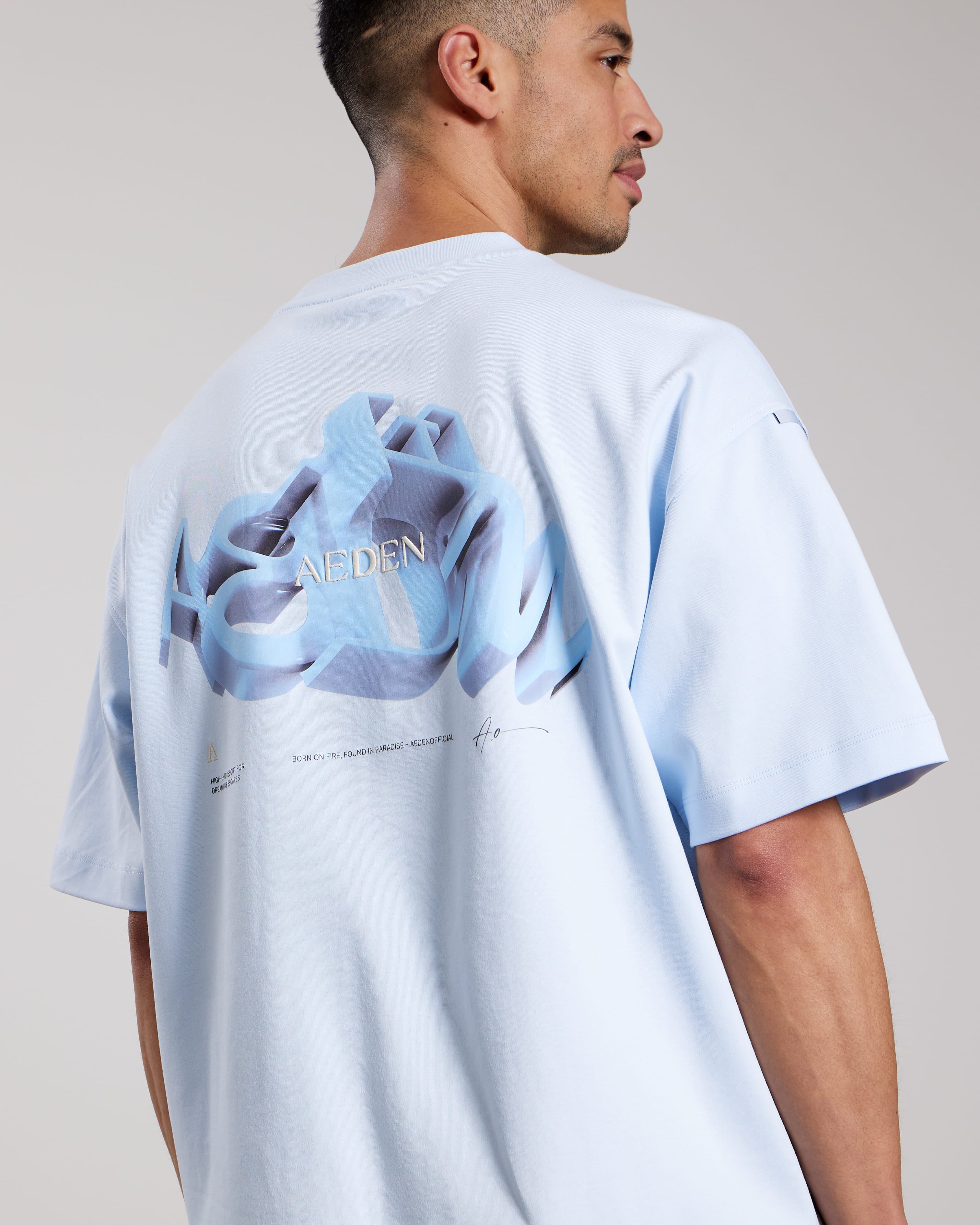 AEDEN ROMELO TEE Ice Water