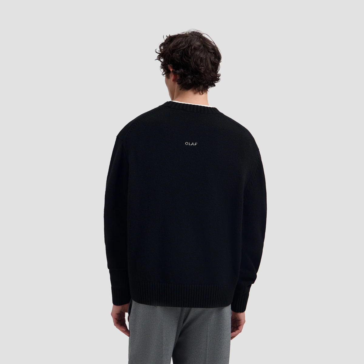 OLAF ESSENTIAL KNITTED CREWNECK Black