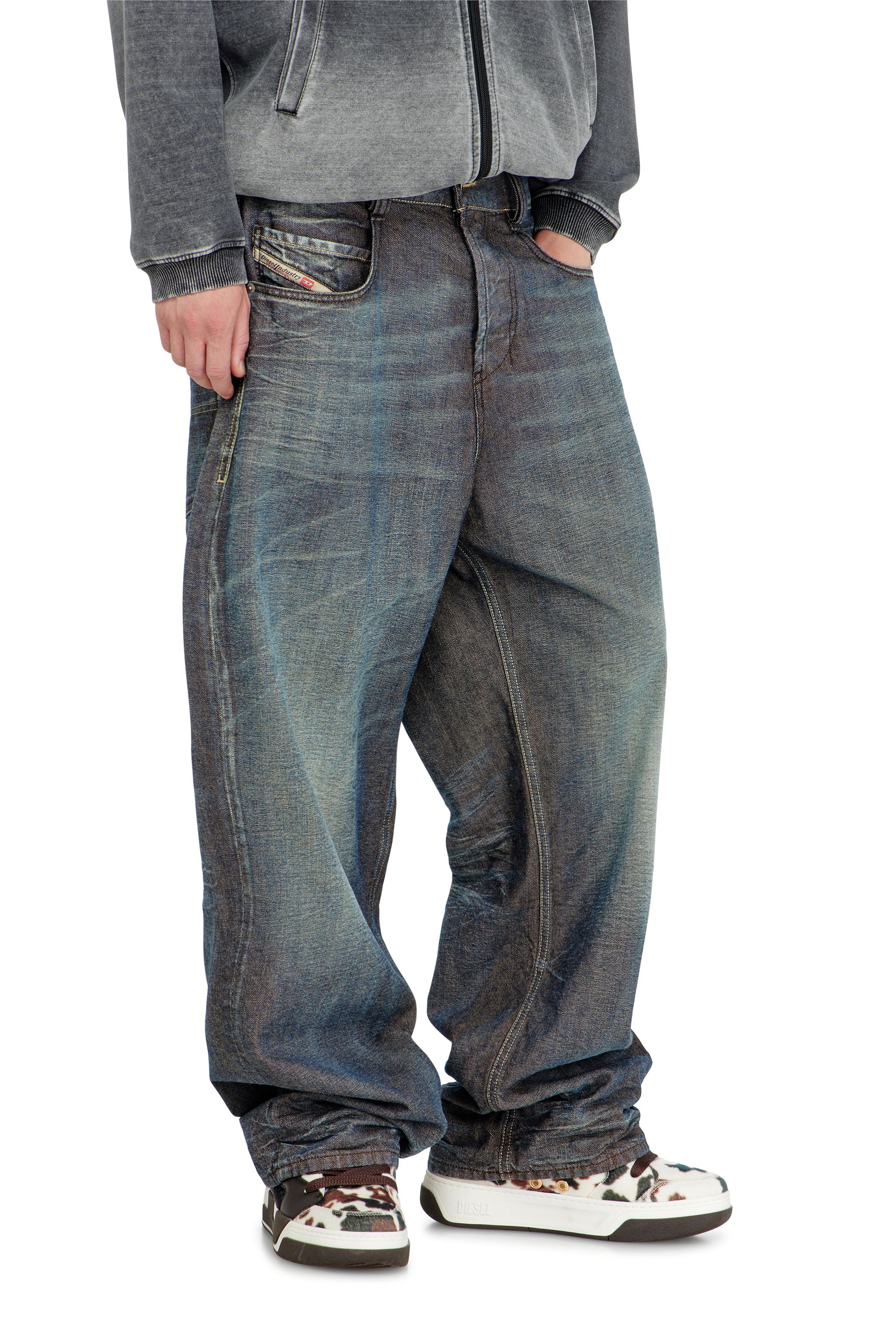 DIESEL Relaxed Jeans Regular Waist 1997 D-Enim-M