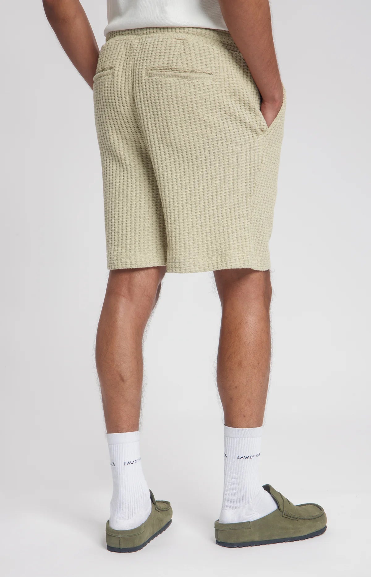 LAW OF THE SEA EBB STRUCTURED SHORTS Almond Milk