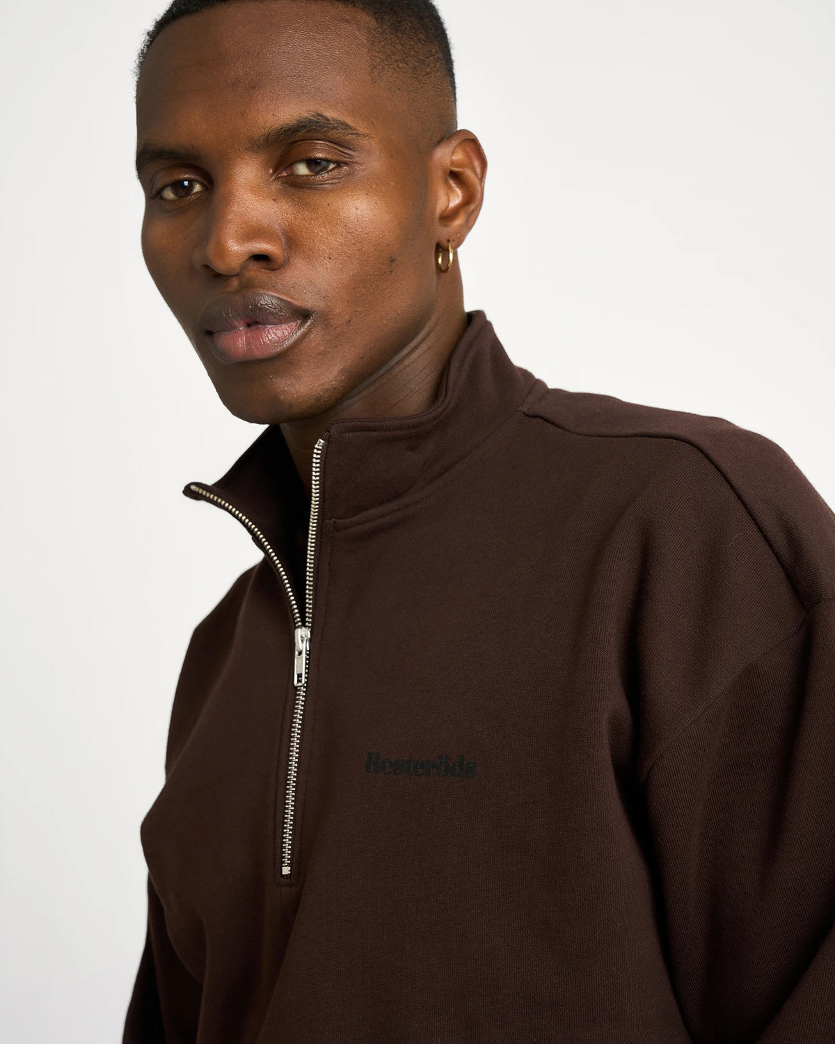 RESTERÖDS ZACK HALF ZIP SWEATER | BROWN