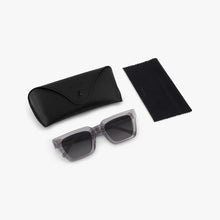 Afbeelding in Gallery-weergave laden, CROYEZ CROYEZ APEX SUNGLASSES - Transparent