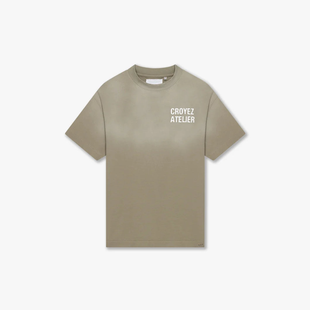 CROYEZ SPRAYED ATELIER T-SHIRT | DUSTY OLIVE
