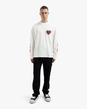 Afbeelding in Gallery-weergave laden, CROYEZ Heart On Fire Longsleeve Off-White