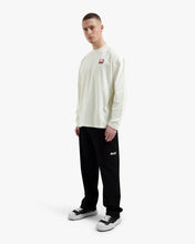 Afbeelding in Gallery-weergave laden, CROYEZ Patch Longsleeve Off-White