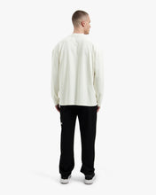 Afbeelding in Gallery-weergave laden, CROYEZ Patch Longsleeve Off-White