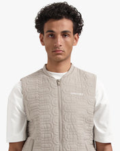 Afbeelding in Gallery-weergave laden, CROYEZ GALLERY QUILTED VEST - Stone