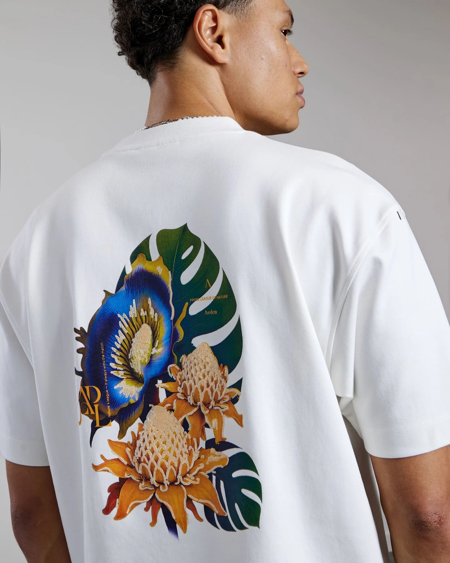 AEDEN TROPHY TEE | OFF-WHITE