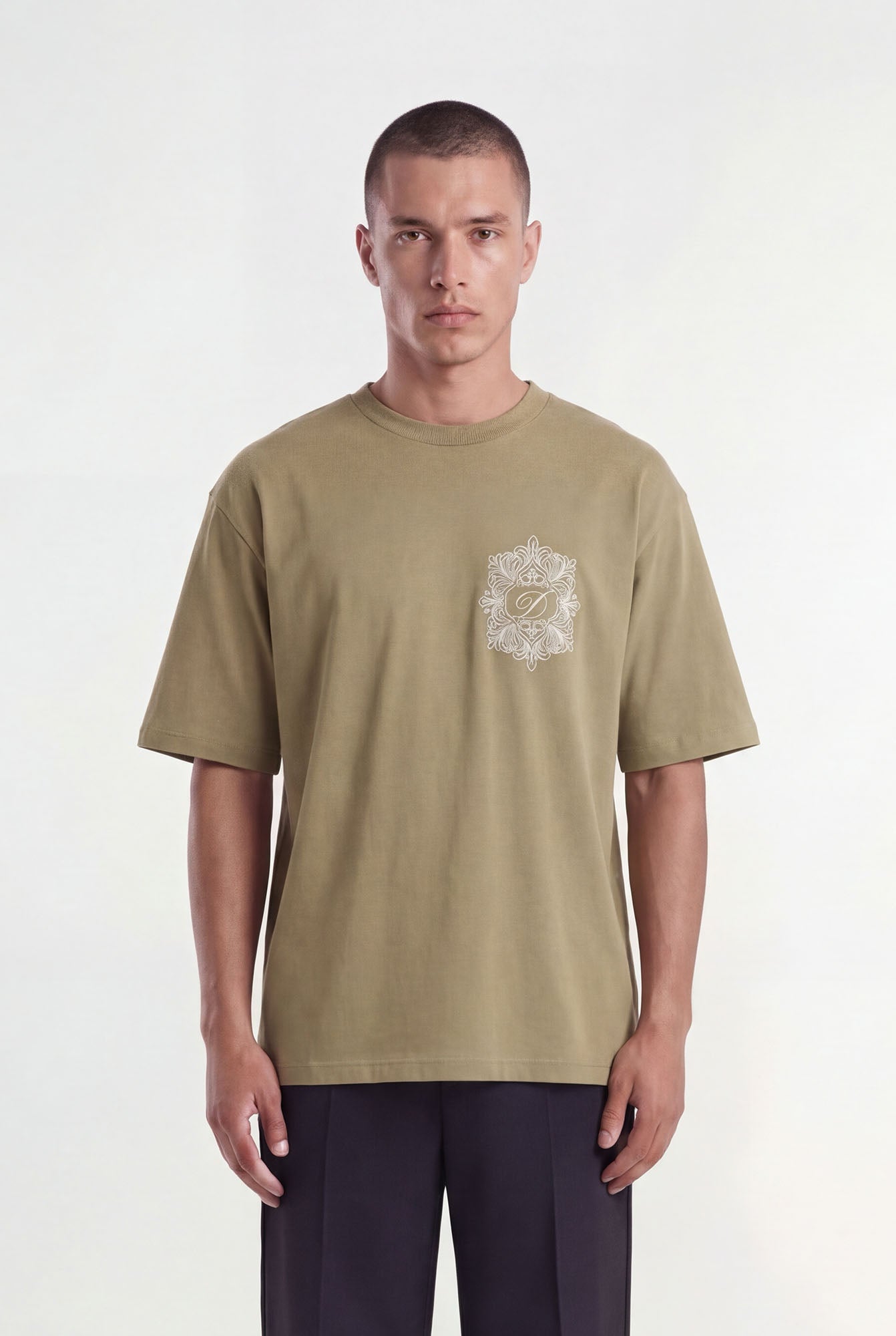 DON’T WASTE CULTURE Umeka T-shirt Olive