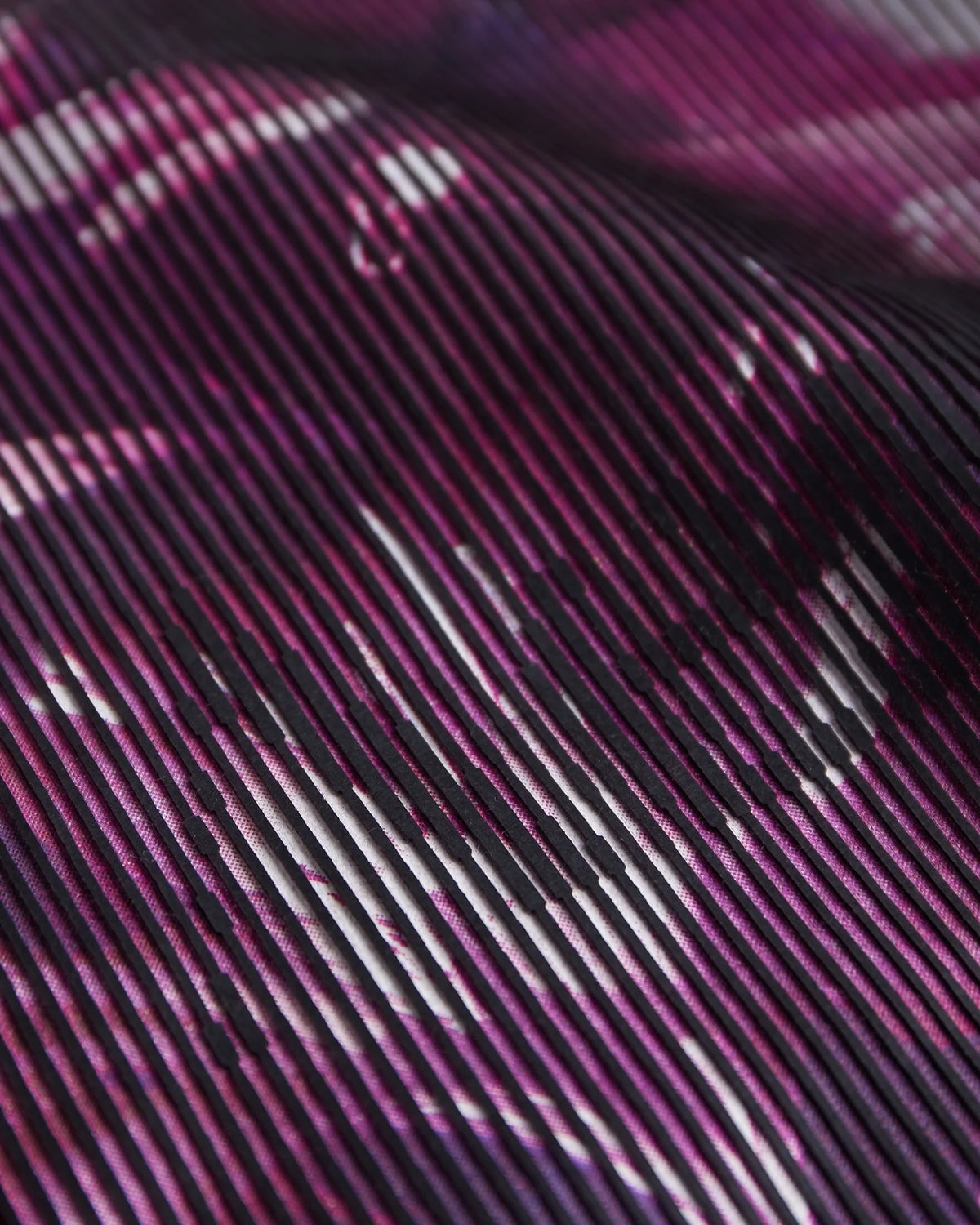 AEDEN MILON SWEATER | BORDEAUX