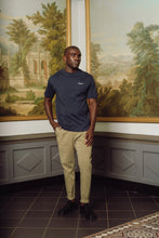 Afbeelding in Gallery-weergave laden, EDMONDS Le Café T-shirt - Navy