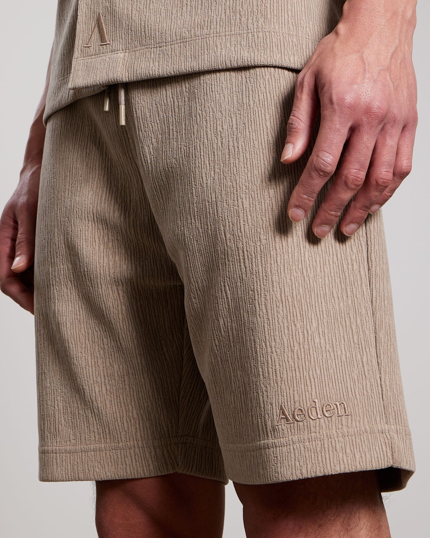 AEDEN VITO SHORTS | LEAD GREY