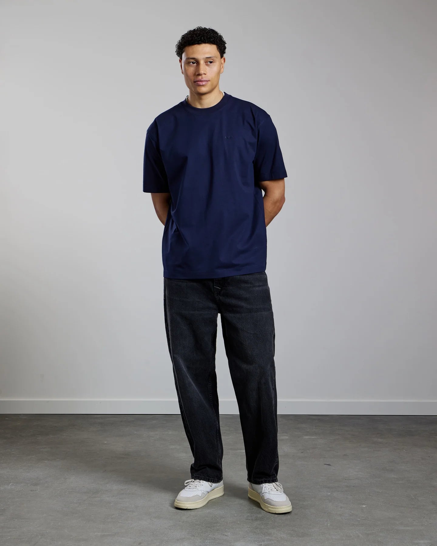 AEDEN CLYRA TEE | DARK BLUE