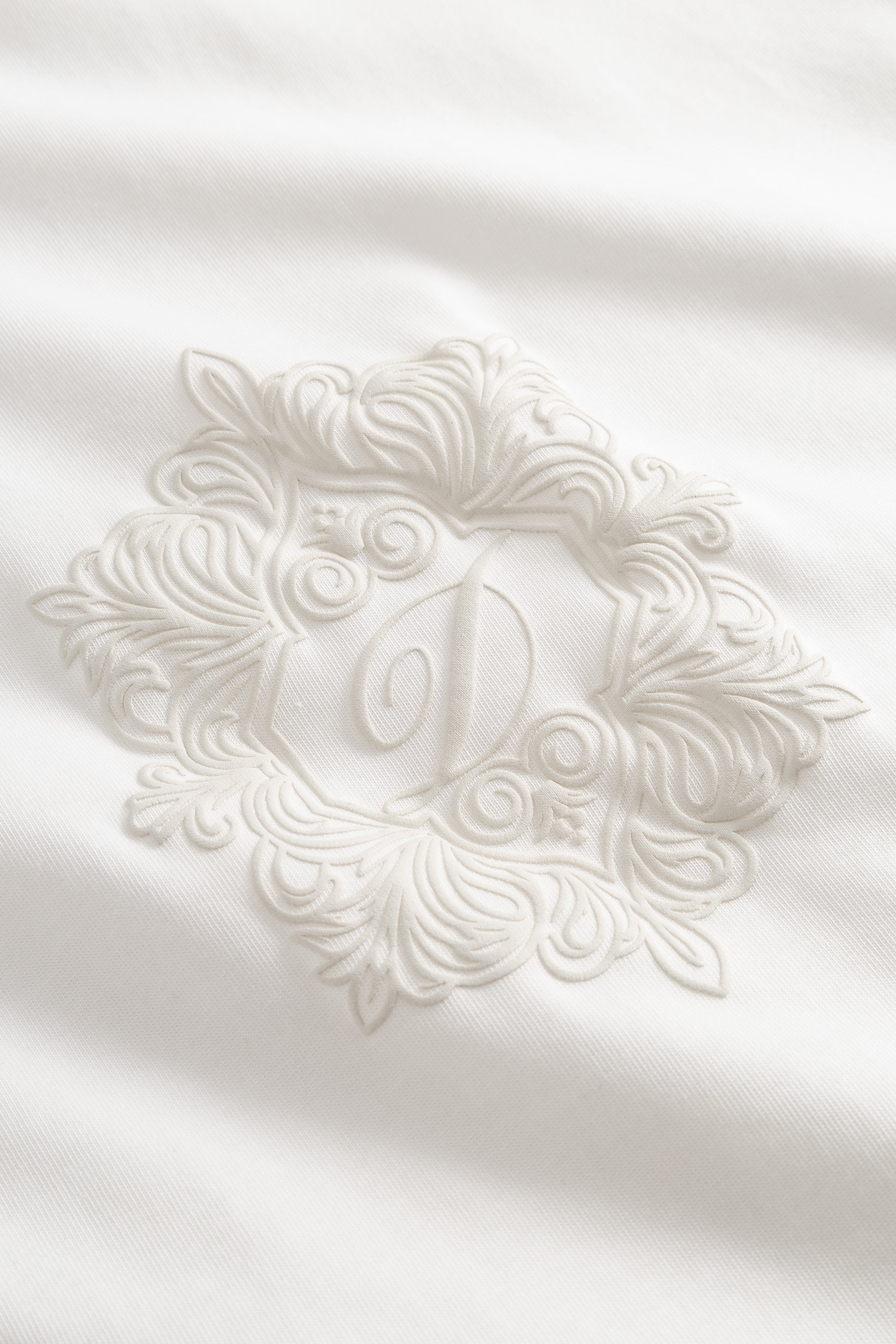 DON’T WASTE CULTURE Umeka T-shirt Off-White