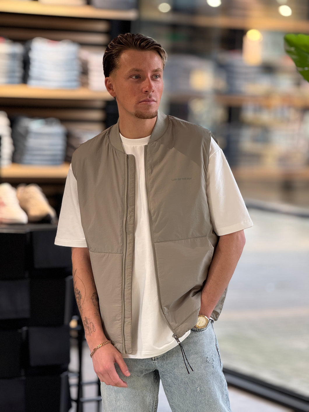 LAW OF THE SEA SANTORINI NYLON CRUNCH BODYWARMER Olive