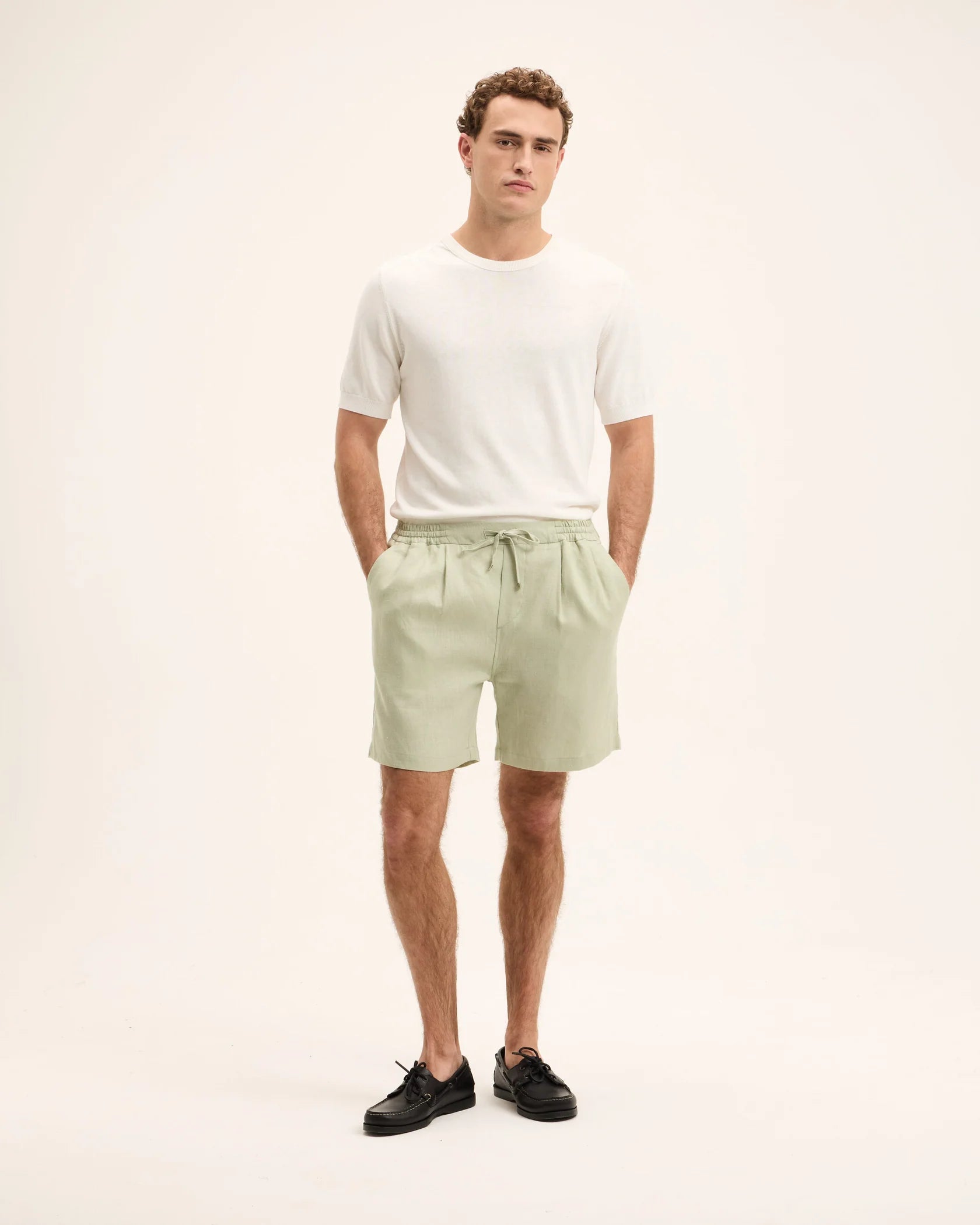 GOODPEOPLE HLIN LINEN SHORT Forest Green