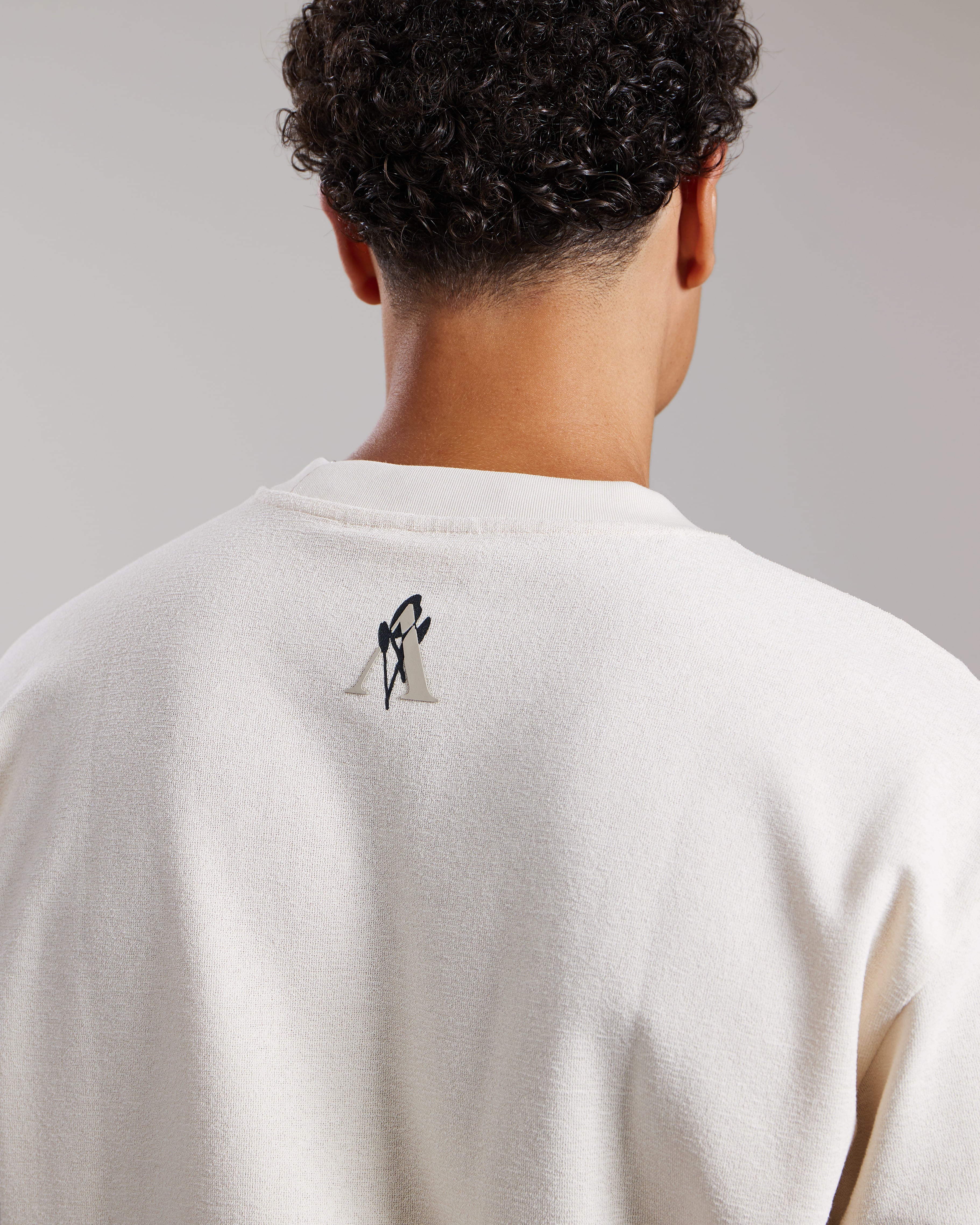 AEDEN HIRO TEE WHITE CAP GREY
