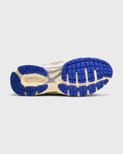 Afbeelding in Gallery-weergave laden, MERCER The Re-Run Vintage - White/Blue