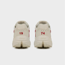 Afbeelding in Gallery-weergave laden, HI-TEC SHADOW RGS 1974 - Antique White/Racing Red