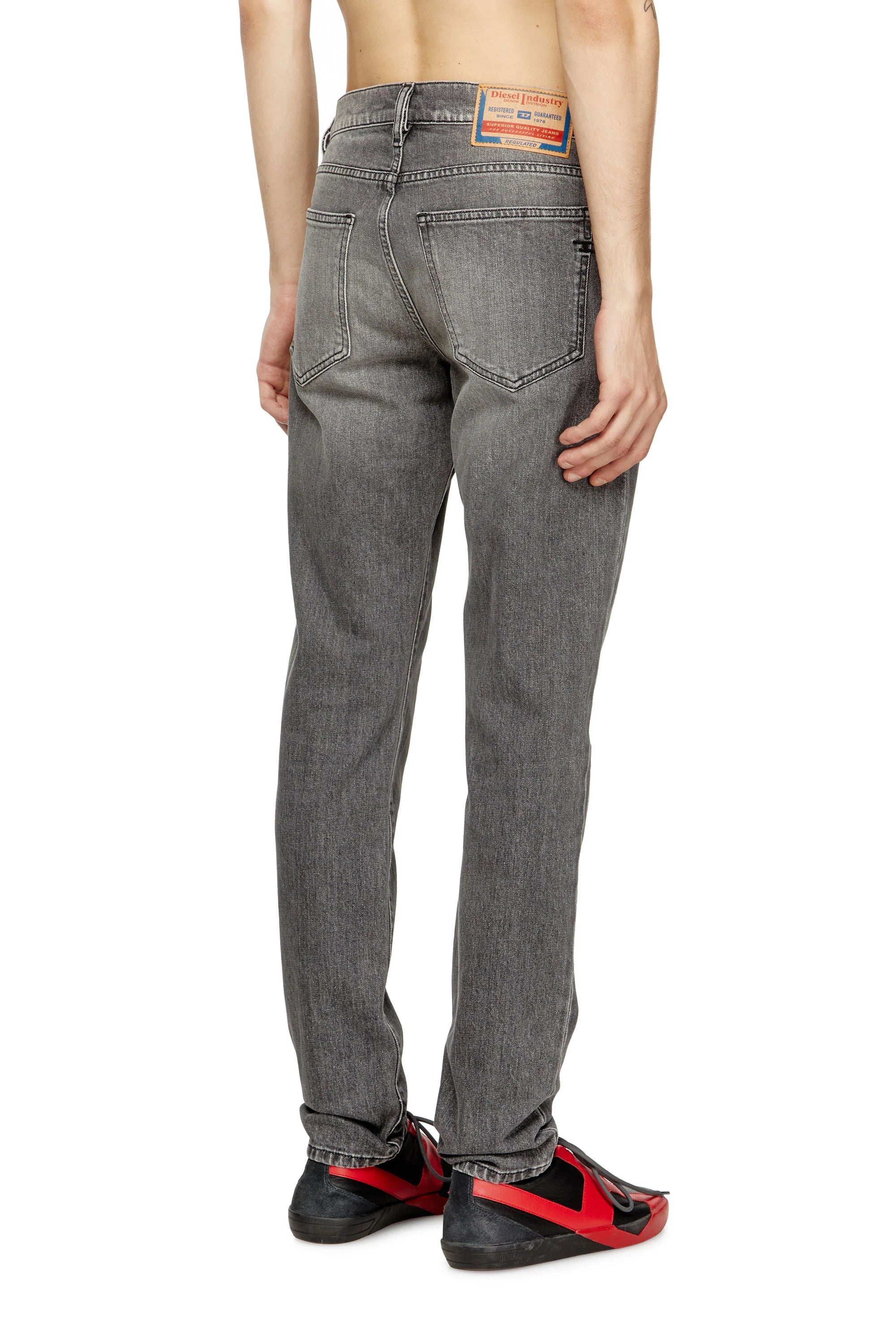 DIESEL 2019 D-STRUKT - 09M30