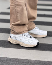 Afbeelding in Gallery-weergave laden, MERCER RE-RUN VIBRAM - WHITE/BLUE