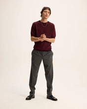 Afbeelding in Gallery-weergave laden, GOOD PEOPLE KASH TECHNICAL KNITTED TEE