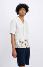 Afbeelding in Gallery-weergave laden, LAW OF THE SEA MEADOW FLOWER ARTWORK SHIRT Coconut Milk
