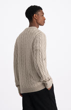 Afbeelding in Gallery-weergave laden, LAW OF THE SEA KIARA CABLE KNIT CREWNECK Aluminium