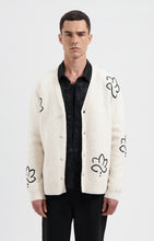 Afbeelding in Gallery-weergave laden, LAW OF THE SEA VIRGO EMBROIDERED CARDIGAN Parchment